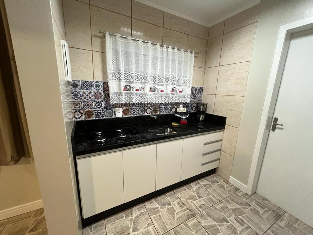 Florianópolis Residencial Bernardo 1 Dormitorio מראה חיצוני תמונה